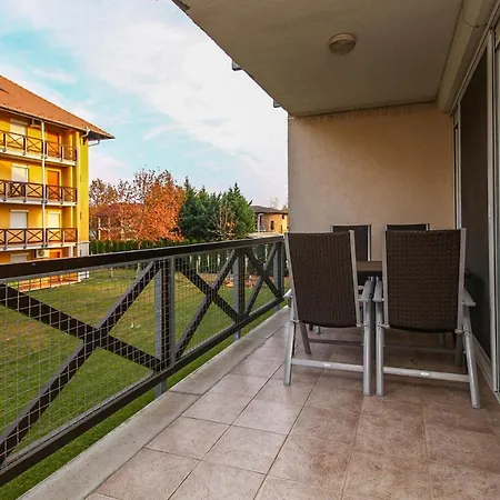 Apartman 399 - Modern Szállás, Vízparti Apartmanban