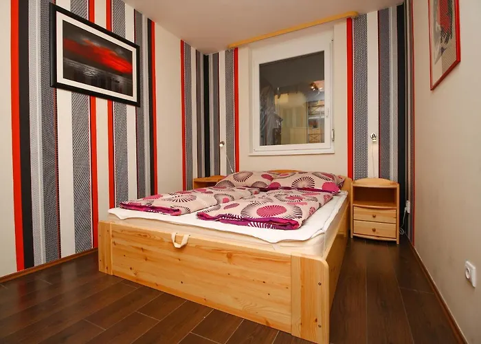 399 - Modern Szállás, Vízparti Apartmanban Balatonoszod