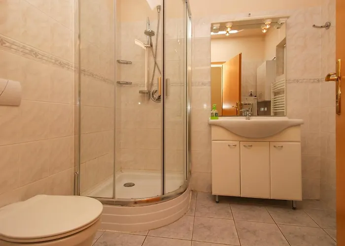 399 - Modern Szállás, Vízparti Apartmanban Apartamento *